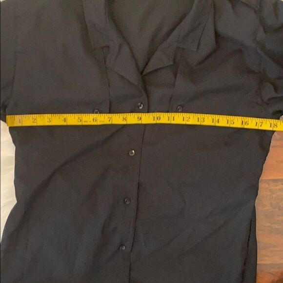 Vintage Diane Von Furstenberg Vintage Black Button Closure Shirt Minimalist - Picture 7 of 8